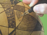 Burning a Gourd with a Pyrography Quilt Pattern
