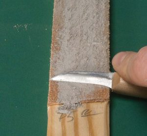 How to Sharpen Whittling Knife With Leather 