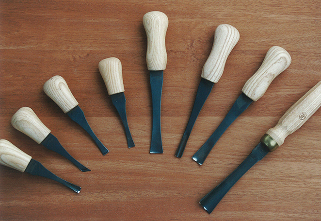 All About Chisels, Gouges, and V-Tools Part 2