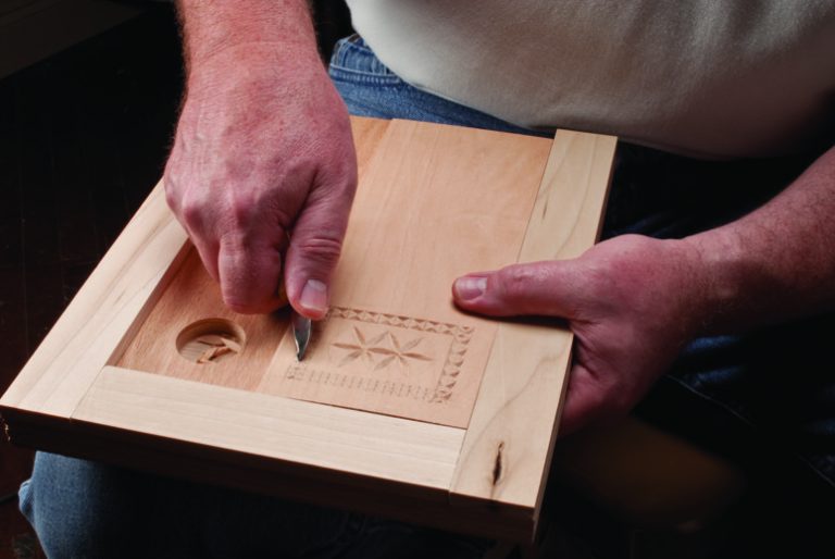 Build a Carver’s Lapboard